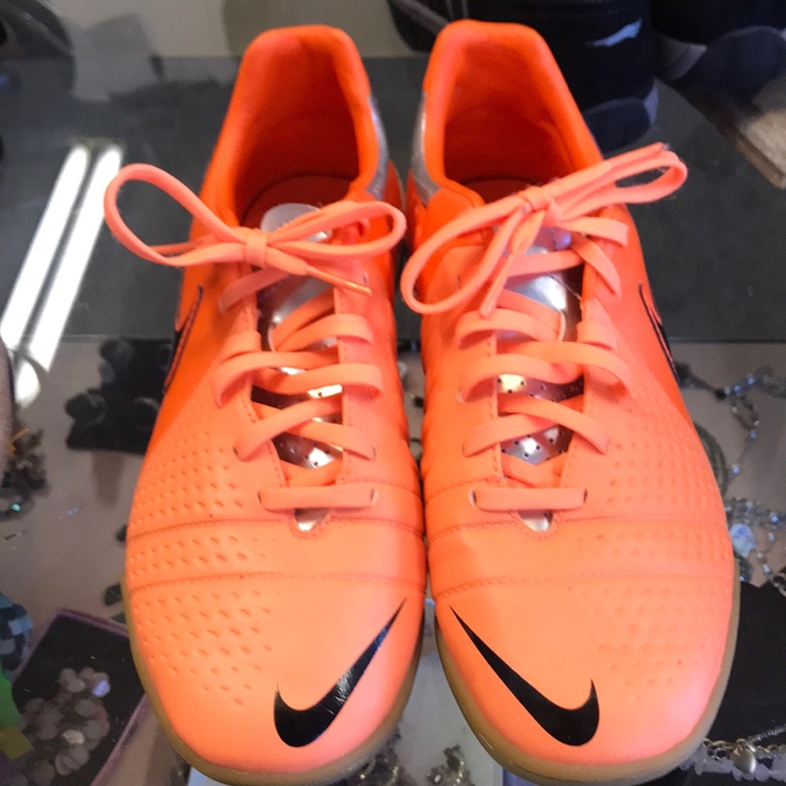Nike Ctr 360 Size 6 Orange Athletic Lace Up Sneaker Shoes